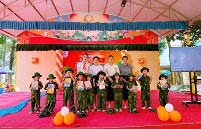 NGÀY HỘI “BÉ LÀM CHIẾN SĨ TÍ HON” – HỌC TIẾNG ANH QUA NHỮNG TRẢI NGHIỆM THỰC TẾ