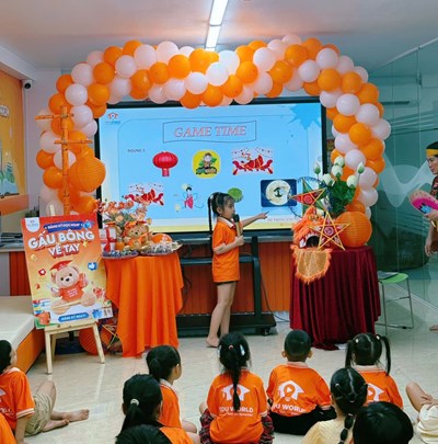 TRUNG THU RỘN RÀNG TẠI EDU WORLD: HỌC VUI, CHƠI HẾT MÌNH VÀ LƯU GIỮ NHỮNG KỶ NIỆM TUỔI THƠ
