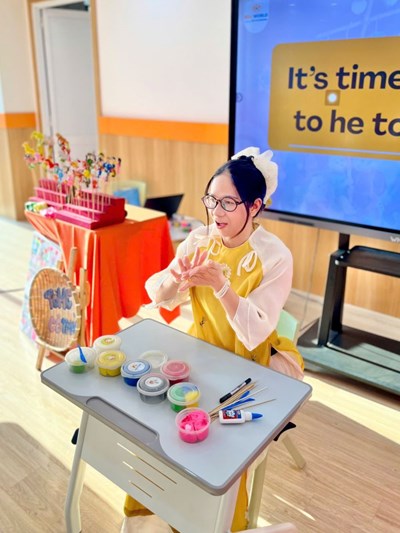 WORKSHOP TRẢI NGHIỆM NGHỆ THUẬT TÒ HE TRUYỀN THỐNG TẠI EDU WORLD 🌾🎨