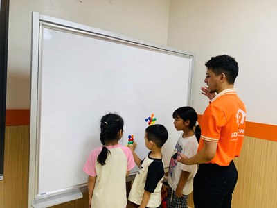 Chia sẻ từ bạn Nguyễn Minh Anh – Học viên tại Edu World Thái Nguyên